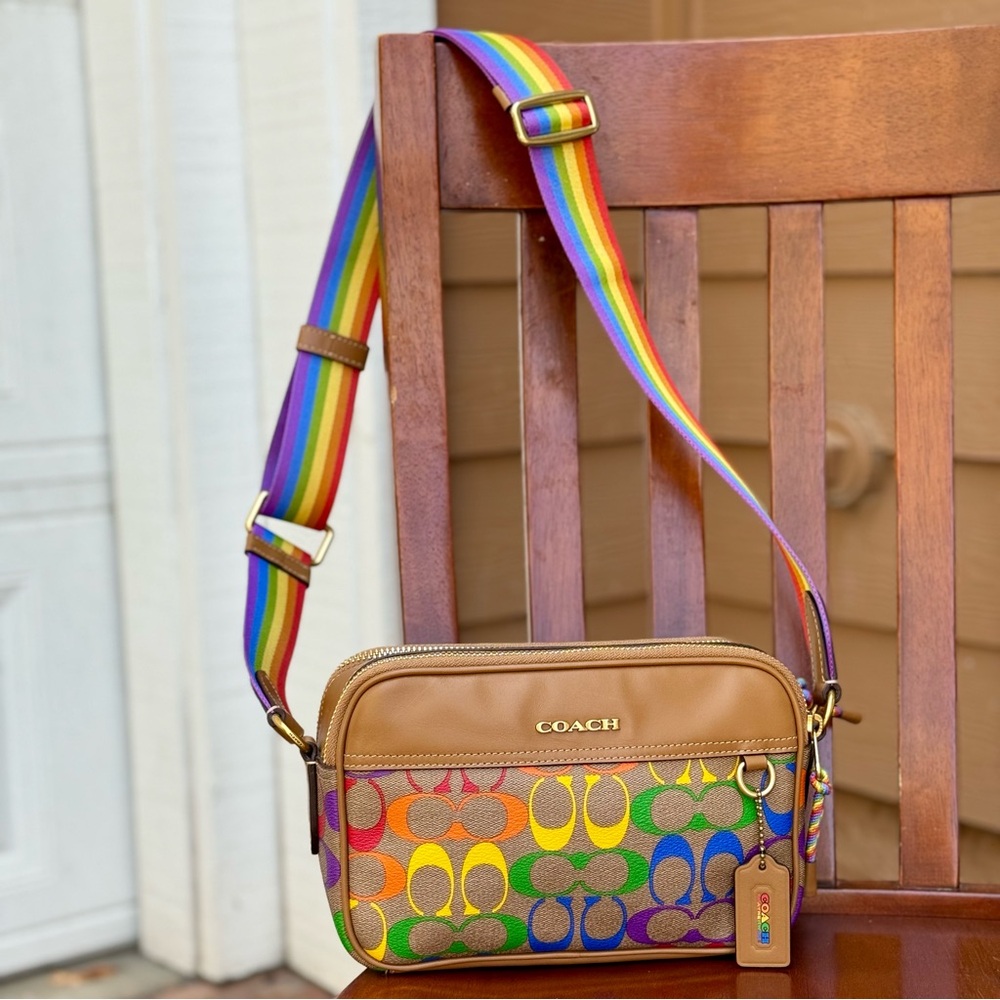 Coach Rainbow Signature Camera Bag / Belt Bag ✨
